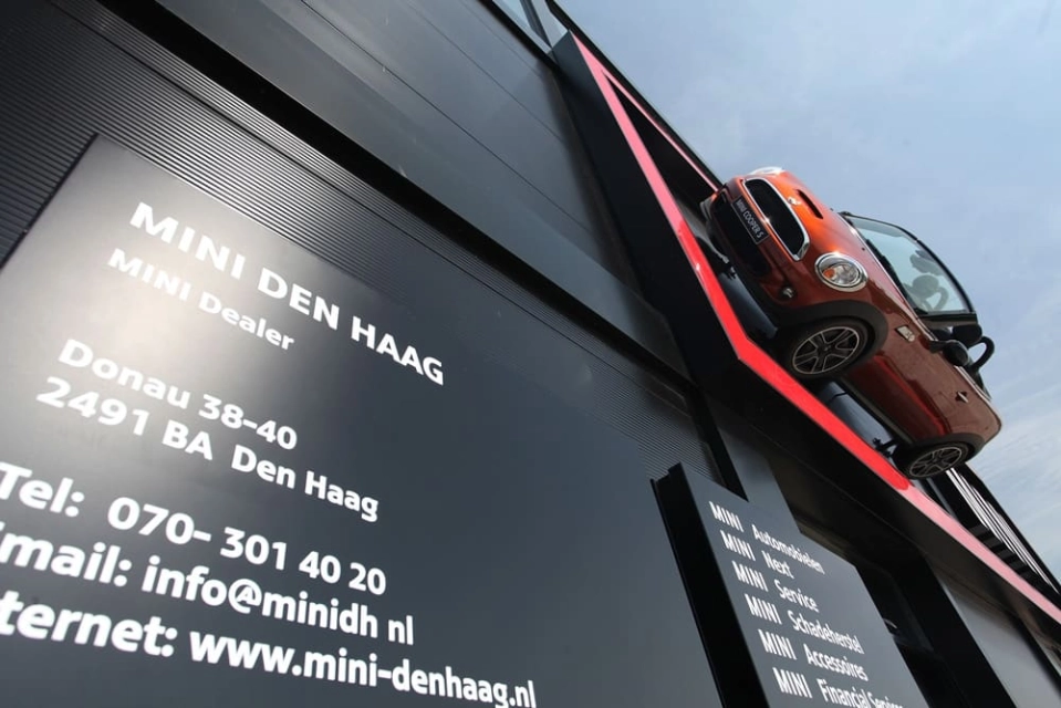 BMW Mini — hala produkcyjna — realizacja | BOKKA — zdjęcie 1