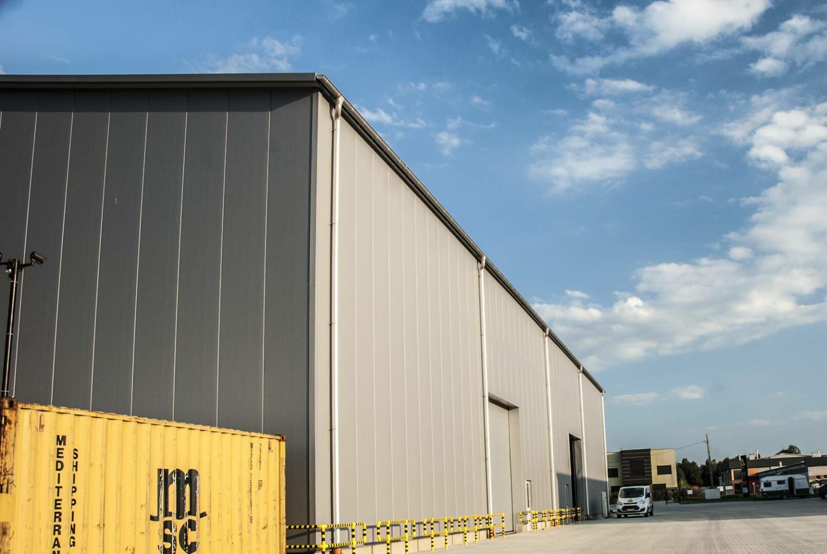 REMBRUK — Storage Hall with GORLICKA Panels — case | BOKKA — zdjęcie 3