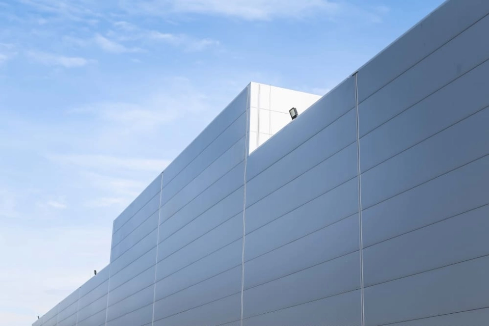 WIŚNIOWSKI — Production Hall with insPIRe® Panels — | BOKKA — zdjęcie 1